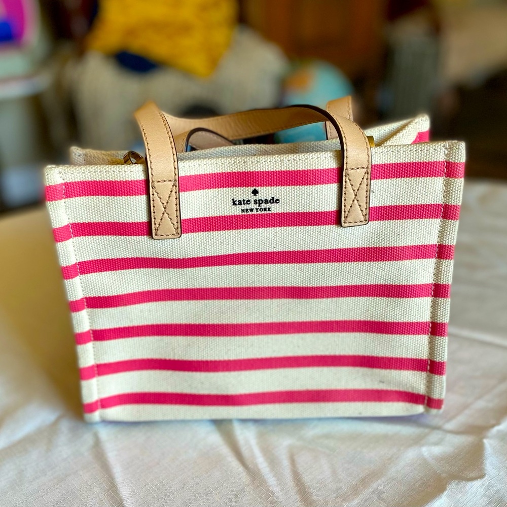 Kate Spade Manhattan mini handbag